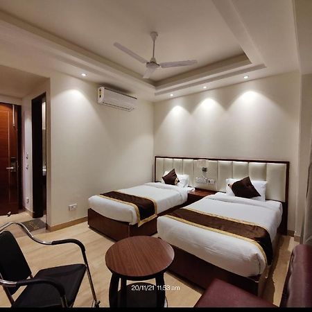 Mds Royal Resort Tulsipur Exterior foto